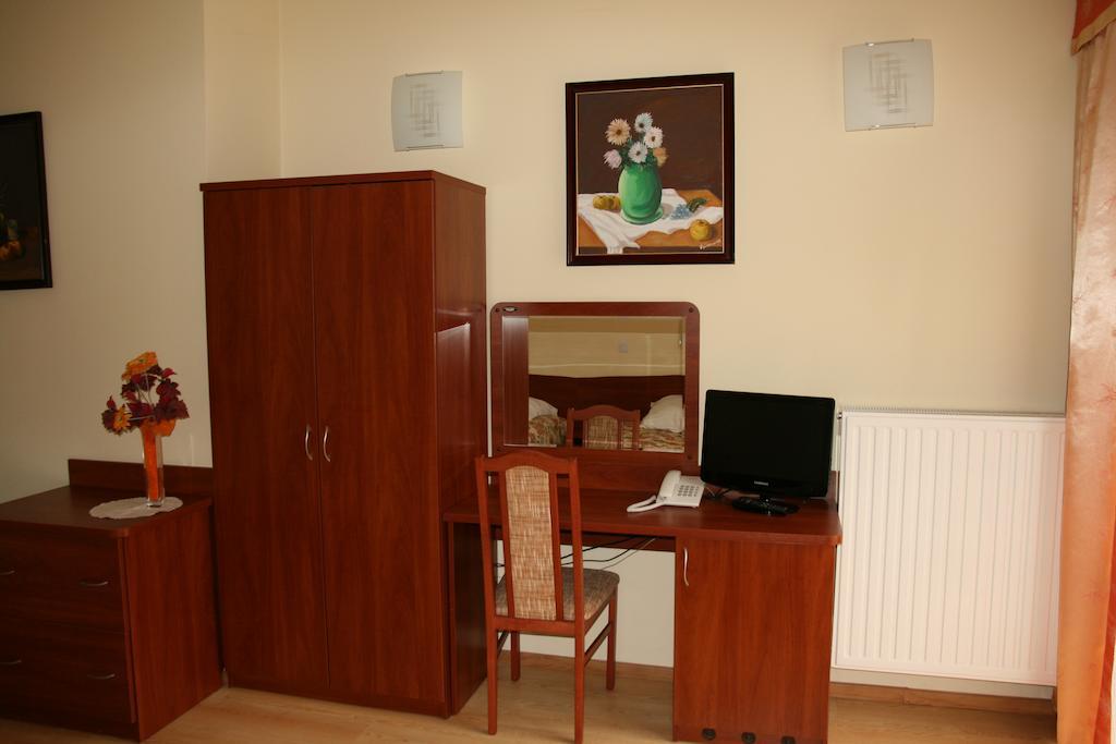 Gosciniec Bed & Breakfast Krynica Zdroj Ruang foto