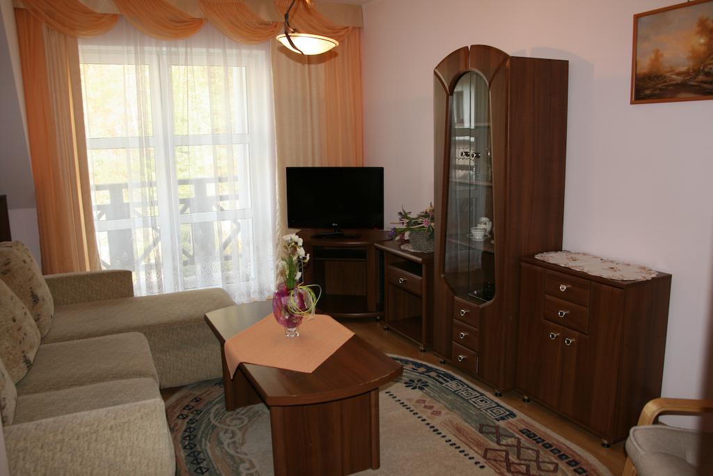 Gosciniec Bed & Breakfast Krynica Zdroj Ruang foto